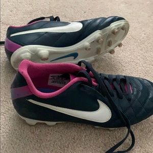 Woman’s Soccer cleats